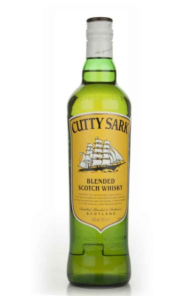craft I modsætning til holdall Cutty Sark Scotch Review - Taste & Price Comparison