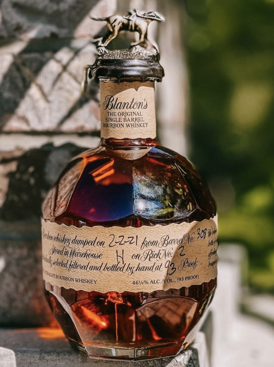 Blantons Single Barrel Bourbon Review 2023 — Is It Worth It