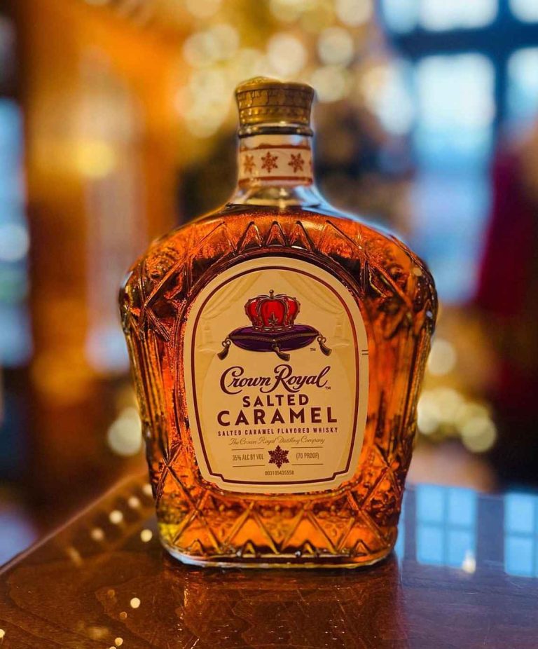 Crown Royal Review - Taste, Price, & Expert Opinion