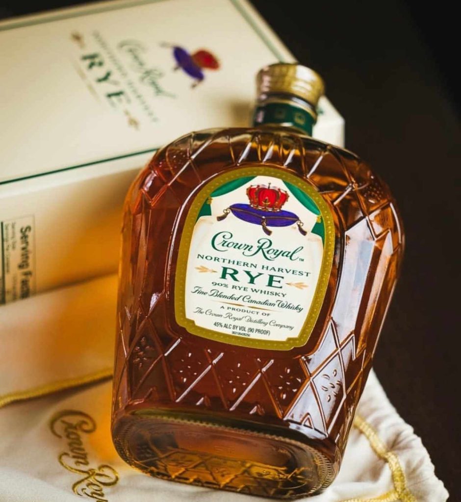 Crown Royal Review Taste, Price, & Expert Opinion