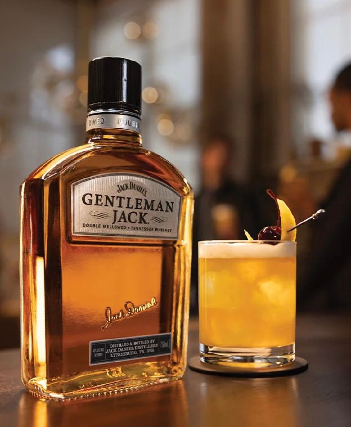 Jack Daniels Gentleman Jack Review: Taste & Price Analysis